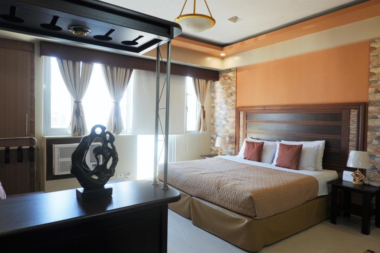 One Palm Tree Villas 马尼拉 外观 照片