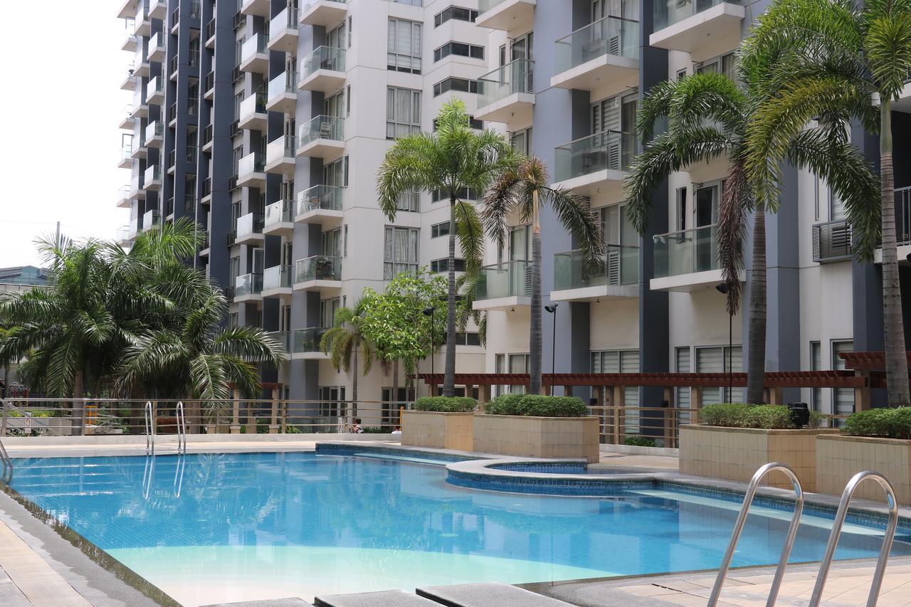 One Palm Tree Villas 马尼拉 外观 照片