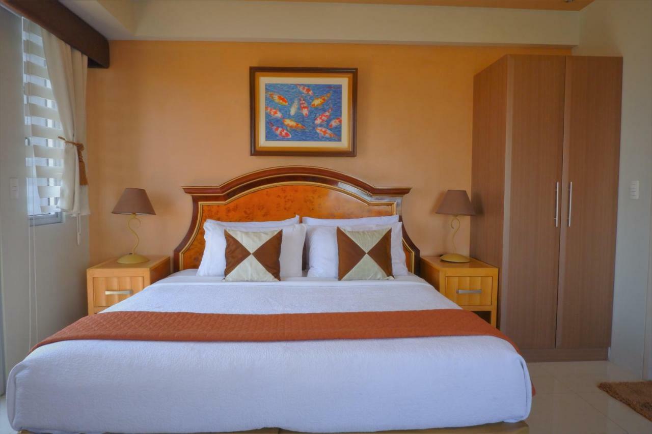 One Palm Tree Villas 马尼拉 外观 照片